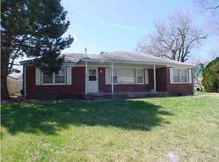 215 SE 13th St, Newton, KS 67114