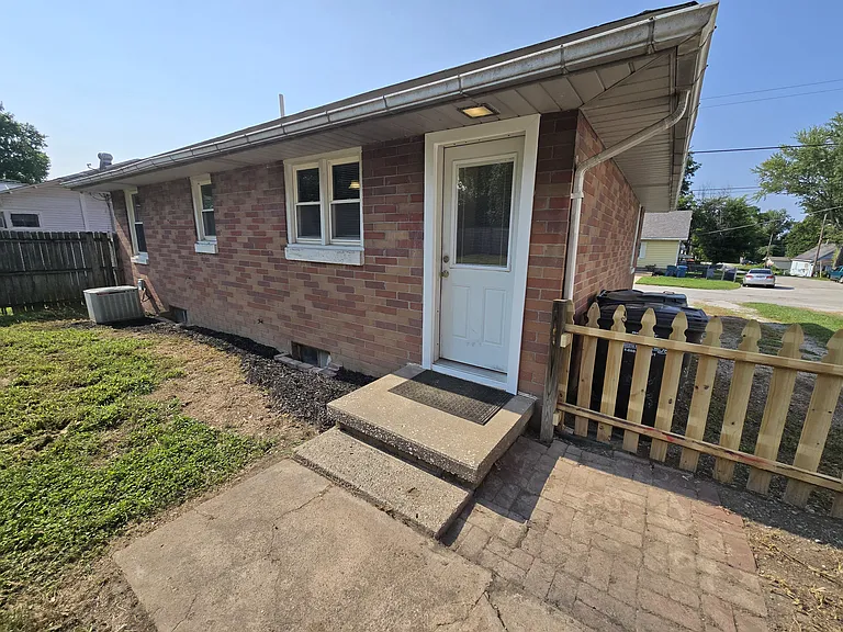 3431 Fullerton Ave — Photo 39
