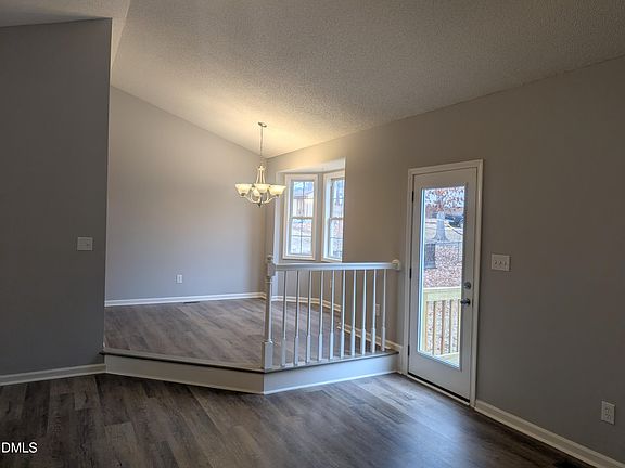 4th image of 1224 Banjo Dr