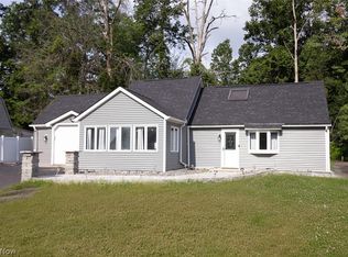 2915 North Rd NE, Warren, OH 44483