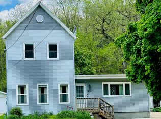 545 Kaufmann Ave, Dubuque, IA 52001