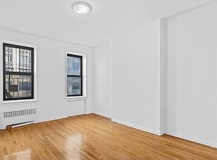 358 E 51st St APT 2D, New York, NY 10022