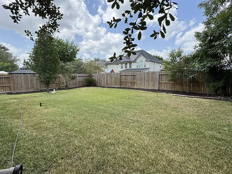 17630 Riata Springs Ln — Photo 30