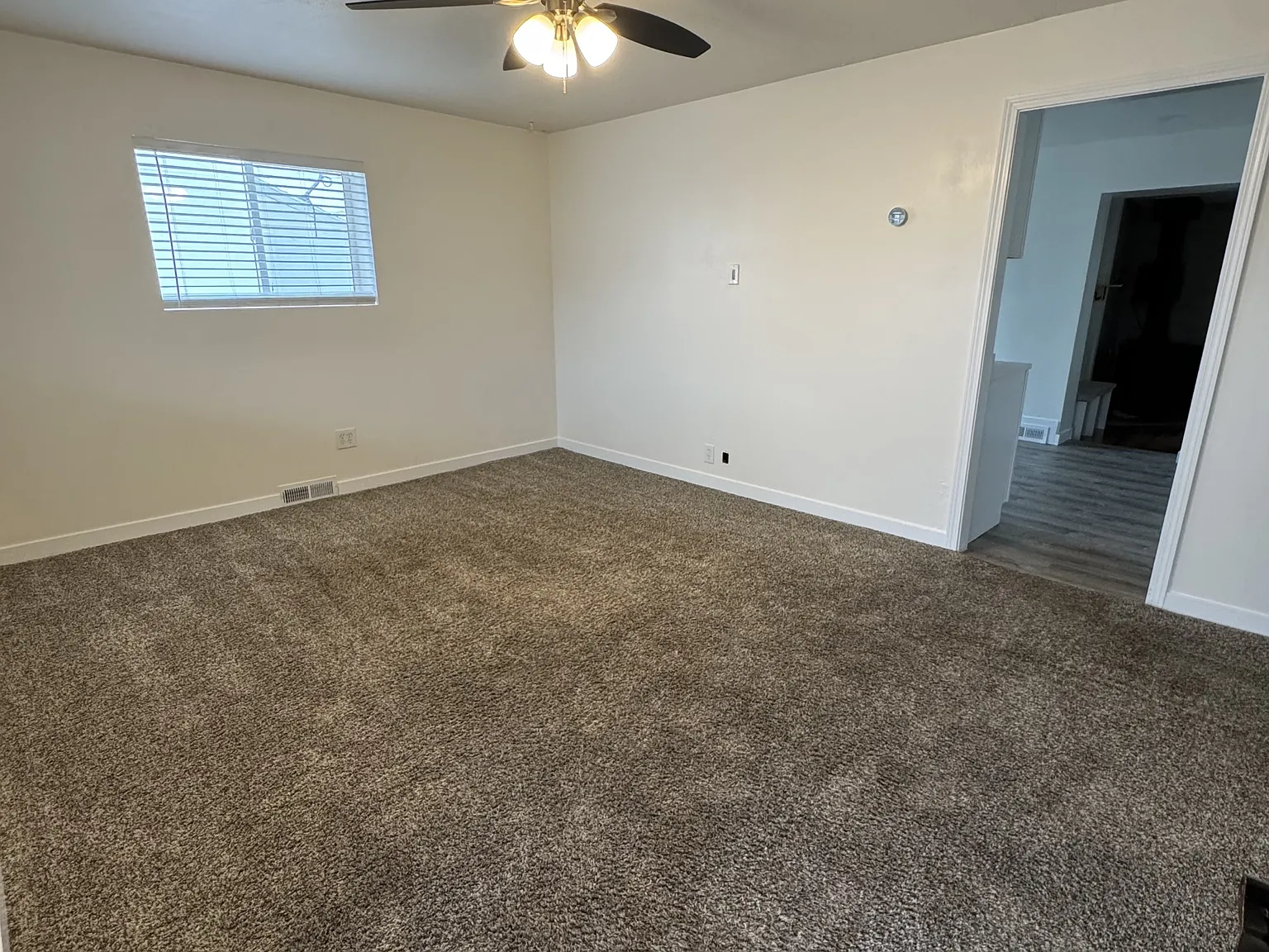 359 S 320 W - SC - 1 — Photo 2