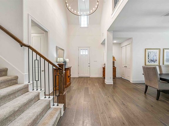 2nd image of 1756 Peppervine Rd