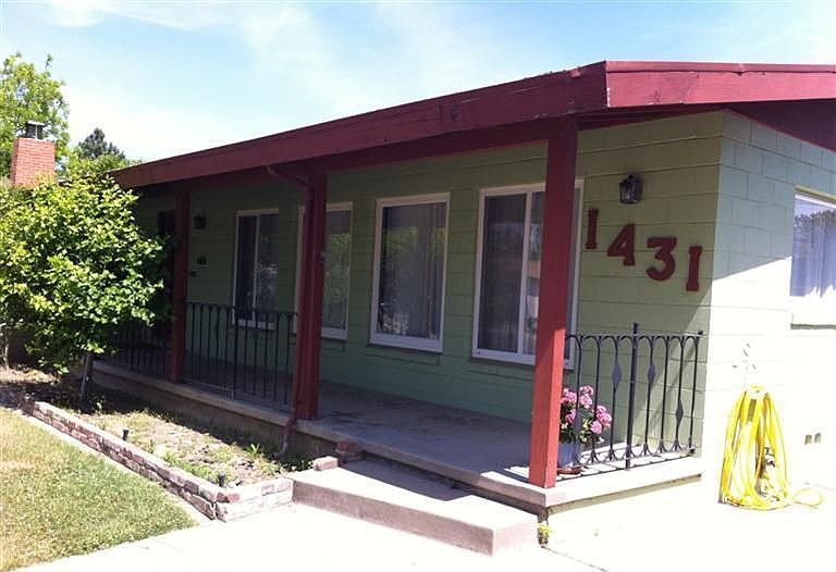 1st image of 1431 Holly Dr