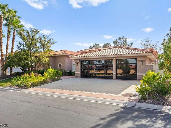 2nd image of 8649 Robinson Ridge Dr