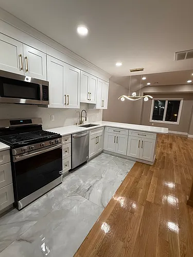 13 Brook St #2 Photo 1