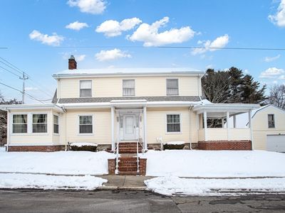 1420 New Boston Rd, Fall River, MA, 02720