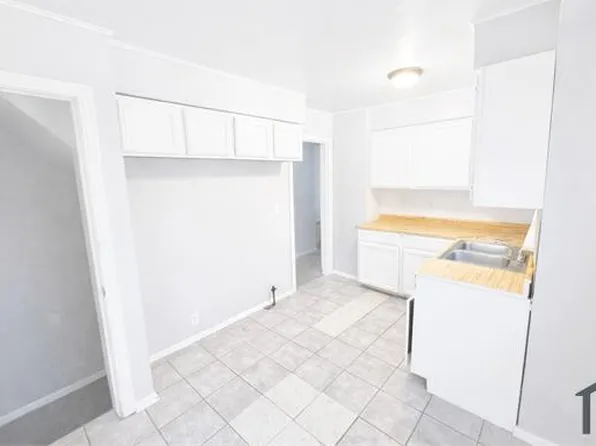 18452 Shaftsbury Ave #0, Detroit, MI 48219