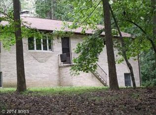 6830 Stoneys Pl, Hughesville, MD 20637