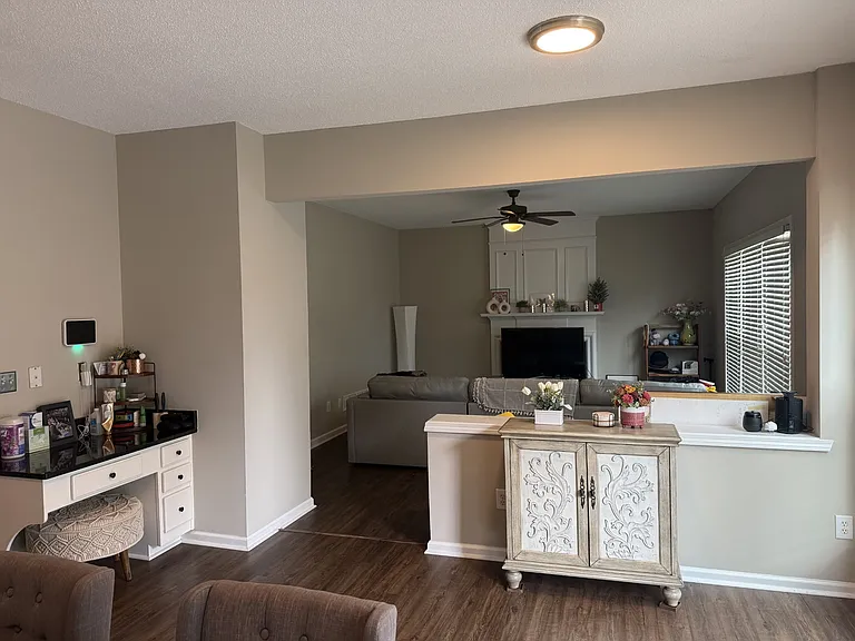 5805 Haterleigh Dr — Photo 7