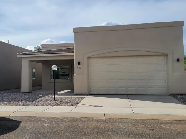 672 S Meadowood Lane, Sierra Vista, AZ 85635