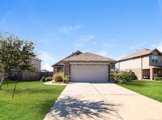 8707 Wooster Trails Dr, Baytown, TX 77521