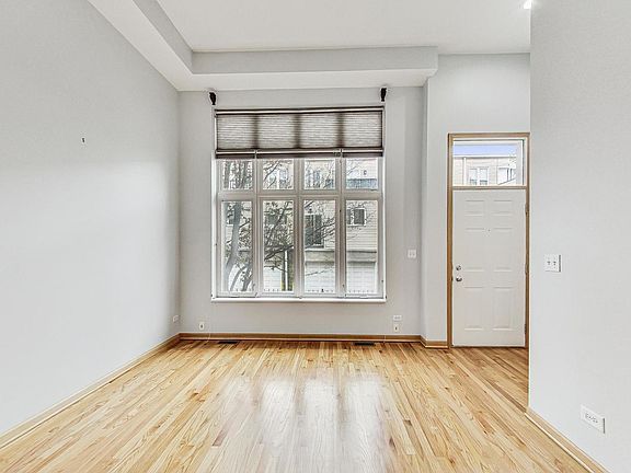 5th image of 4932 W Lawrence Ave APT J