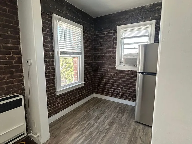Val D' Kingsley LLC — Photo 70