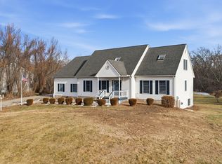 1070 Glendale Rd, Wilbraham, MA 01095