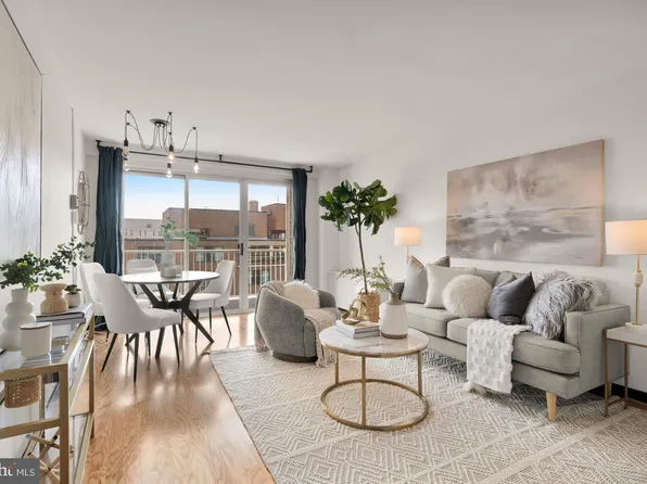 730 24th St NW APT 911, Washington, DC 20037