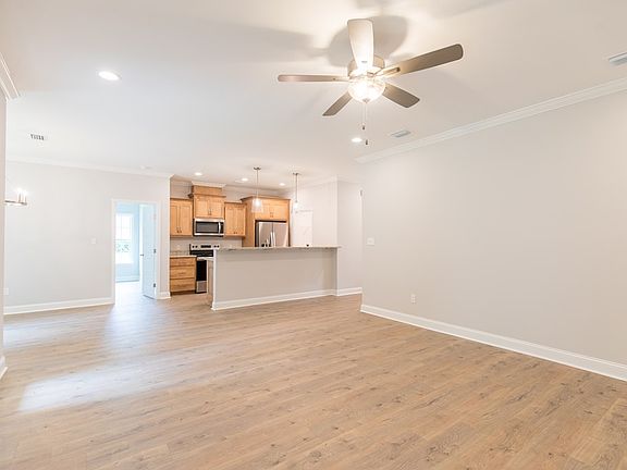 5th image of 3782 Old Vine Way