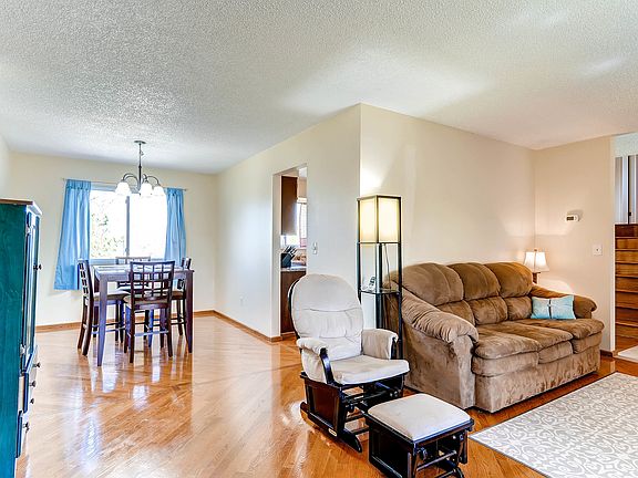 3rd image of 11161 Brownstone Dr