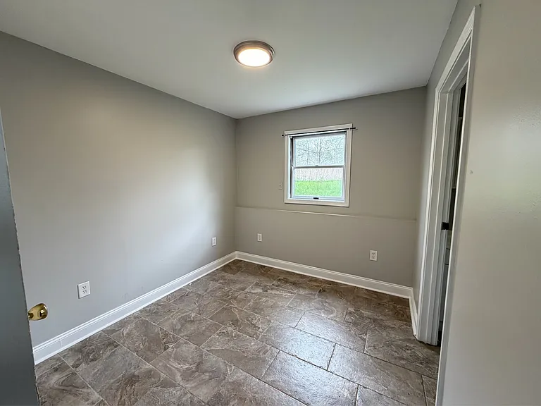 336 Harris Hill Rd — Photo 6