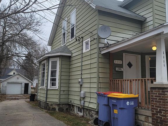 2nd image of 1111 Logan St SE