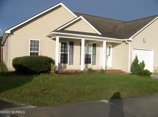 2206 Mayberry Loop Rd #A, Morehead City, NC 28557