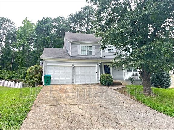 3rd image of 2431 Bankston Cir
