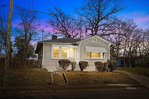 3009 Prince Ave Photo 1