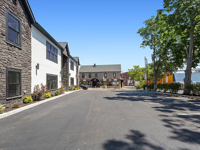 5 Milton Ave #B — Photo 37