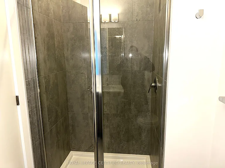 7439 Kingston Rd #1116 — Photo 21