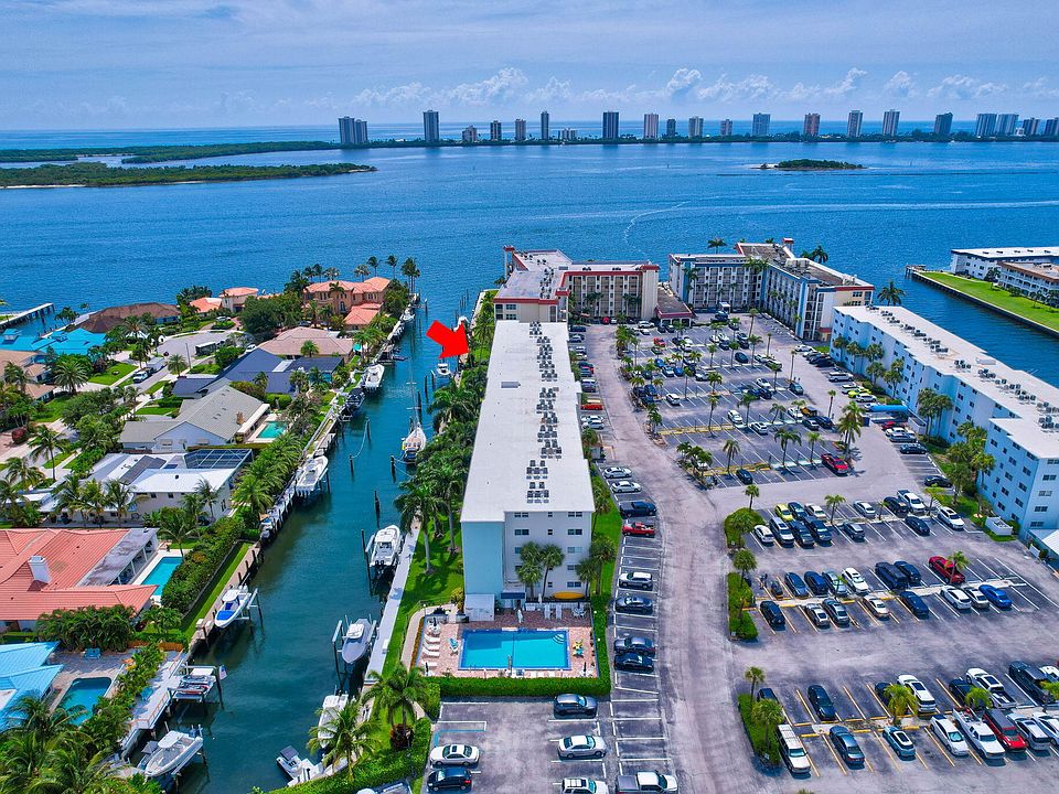 1st image of 109 Paradise Harbour Boulevard #412