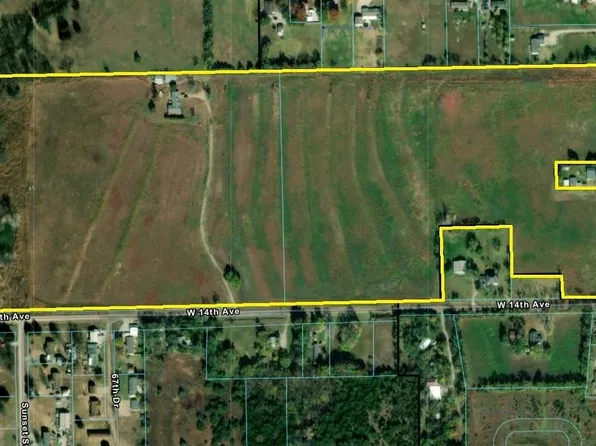 2706 W 14th Ave, Winfield, KS 67156