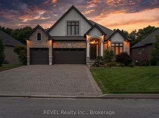 46 Philmori Blvd, Fonthill, ON L0S1E5