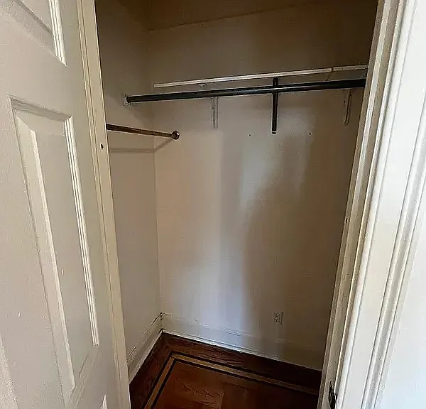 28-46 34th St #4B — Photo 5