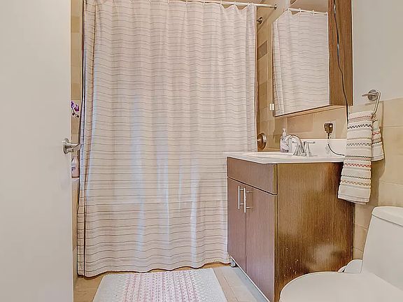5th image of 159 W 118th St APT 3C