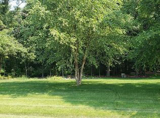 Applegate Ln, Brighton, MI 48114