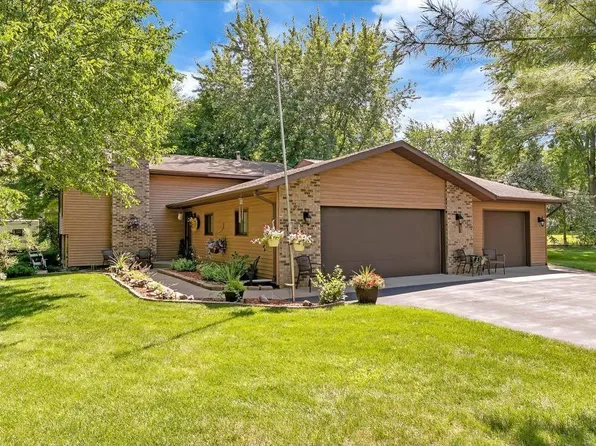 354 15th St N, Sartell, MN 56377