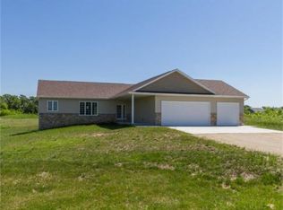3082 Custer Ln SE, Rochester, MN 55904