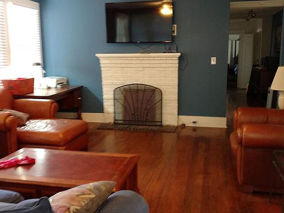 2nd image of 411 Park Ave SE