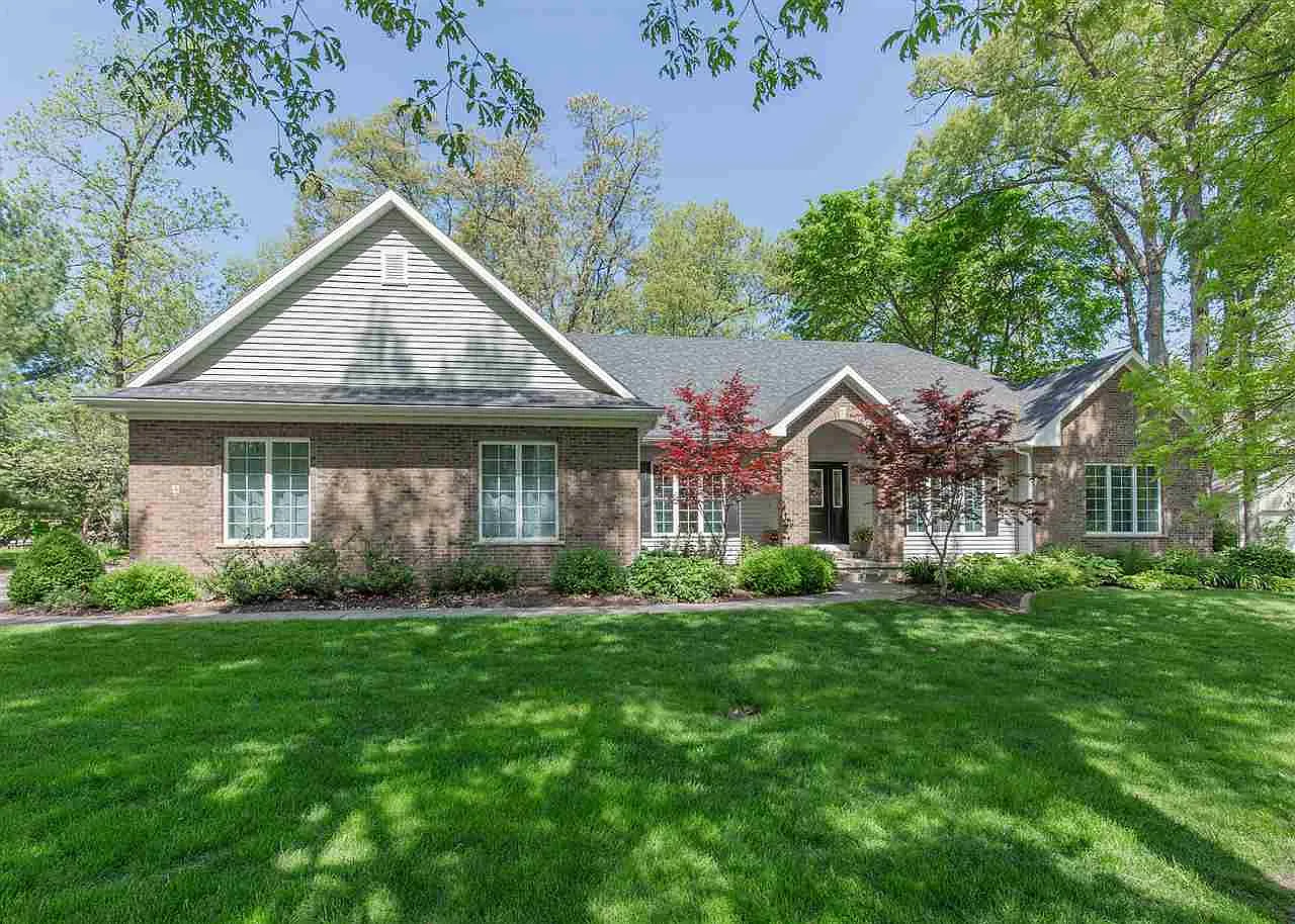 4 Red Oak Dr photo 1