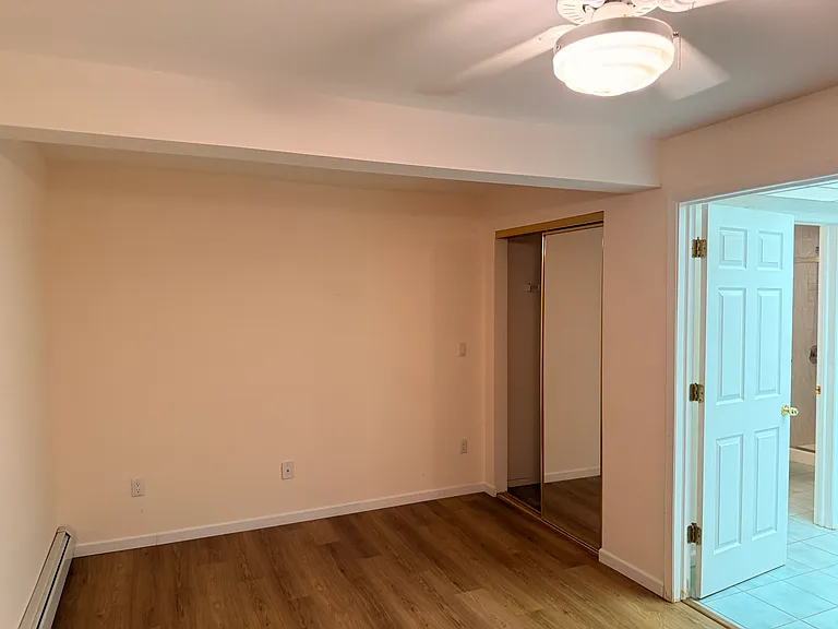 Cliff Rd — Photo 3