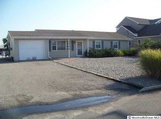 1826 Compass Ct, Toms River, NJ 08753