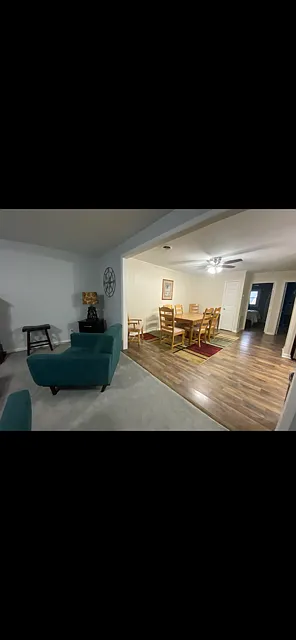 Building Photo - 656 Macklen Ave #3