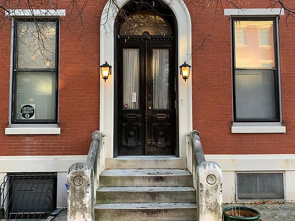 Histtorical bldg and door.front street door.