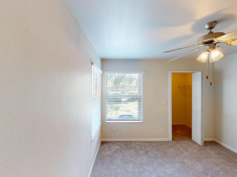 Los Altos at Altamonte Springs — Photo 34
