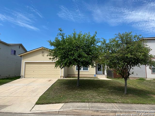 1st image of 411 Orchard Willow