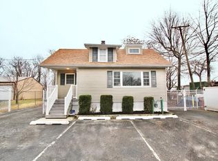 12 Howard St, Piscataway, NJ 08854