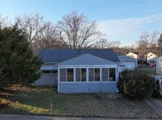 3055 Bluefield Dr, Columbus, OH 43207