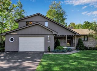 6958 Potter Rd, Derby, NY 14047